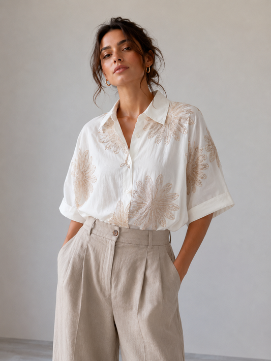Camicia donna manica corta in TENCEL® colore panna, abbottonatura frontale, tessuto leggero e fluido, Made in Italy – Frarò