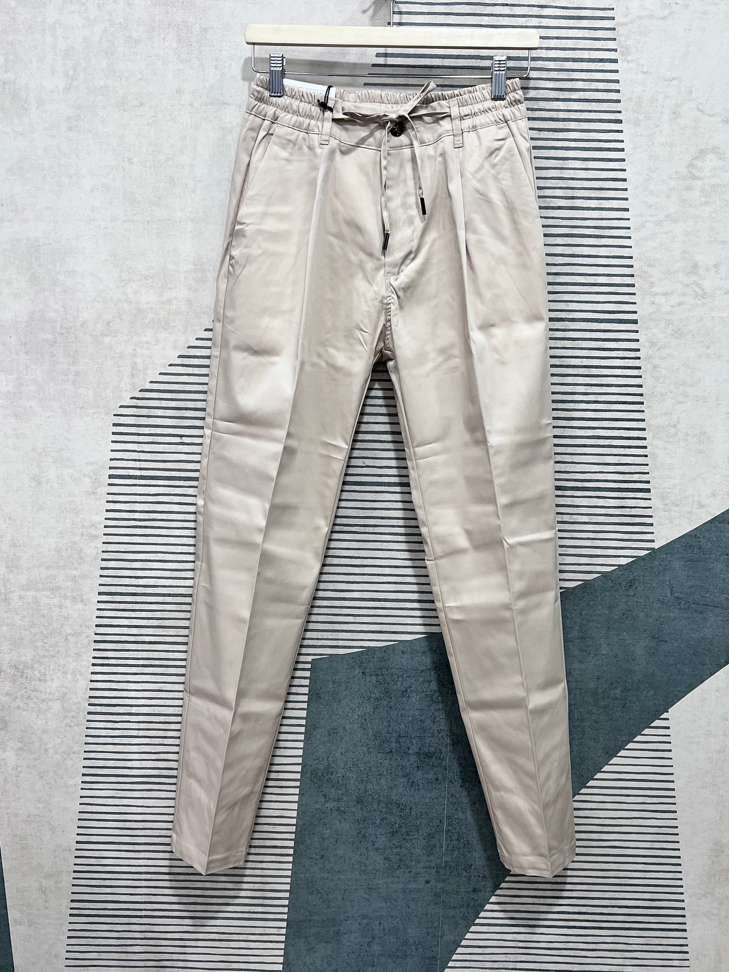 "Pantalone estivo Tela Para in colore Beige e Blu - vista frontale"