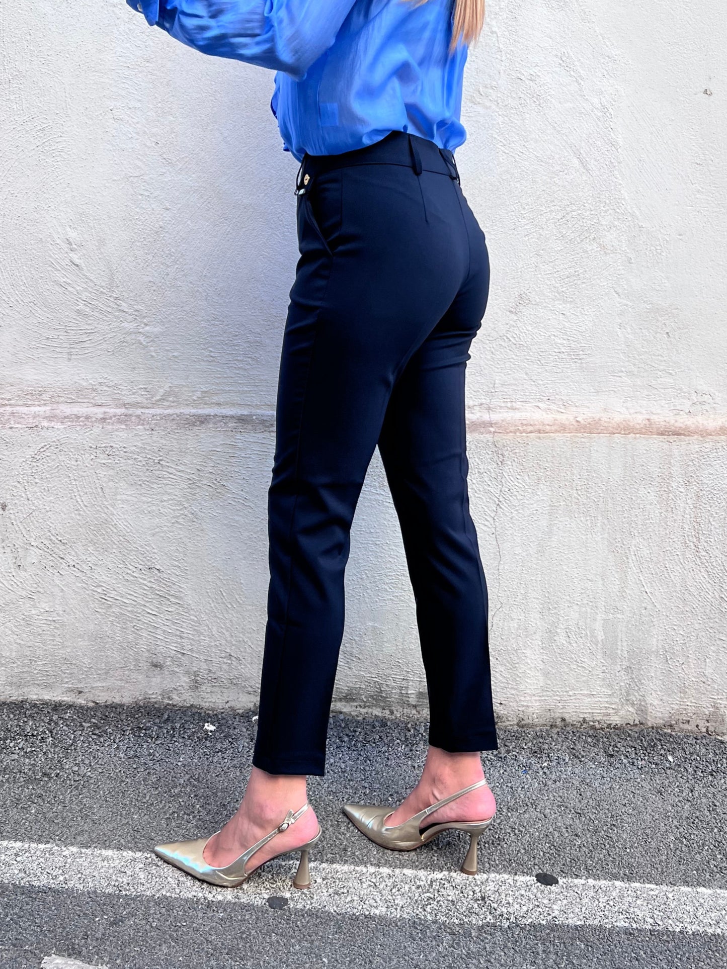 Pantalone 0039| Stretto Capri | Erica Bellucci | 6 Colori