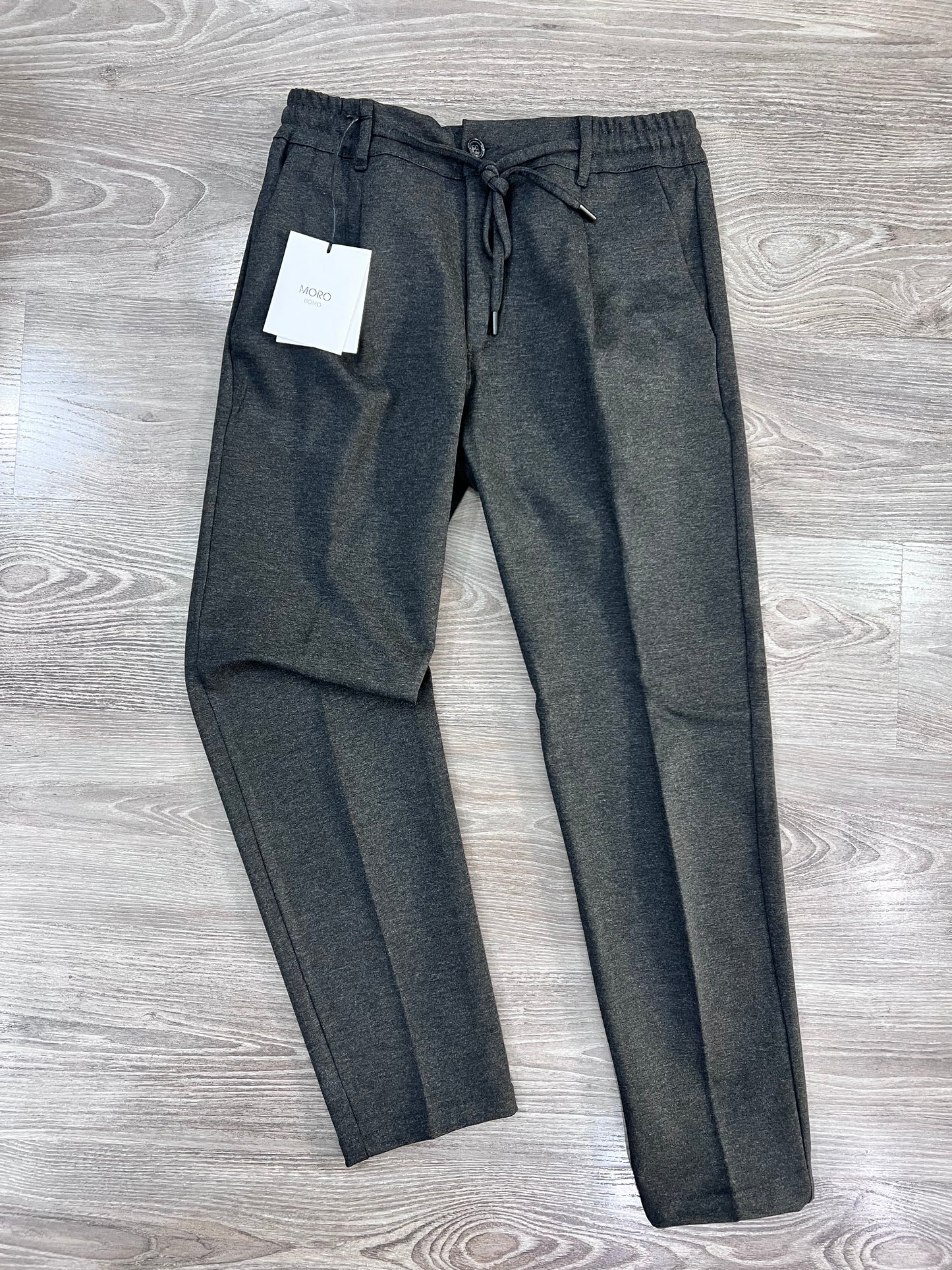 "Pantalone uomo punto Milano Moro nero - vista frontale tessuto caldo elastico"