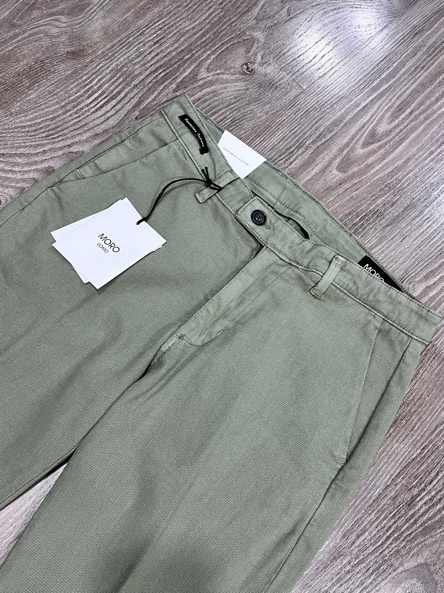 Pantalone uomo Moro cotone - dettaglio tasche americana frontali
