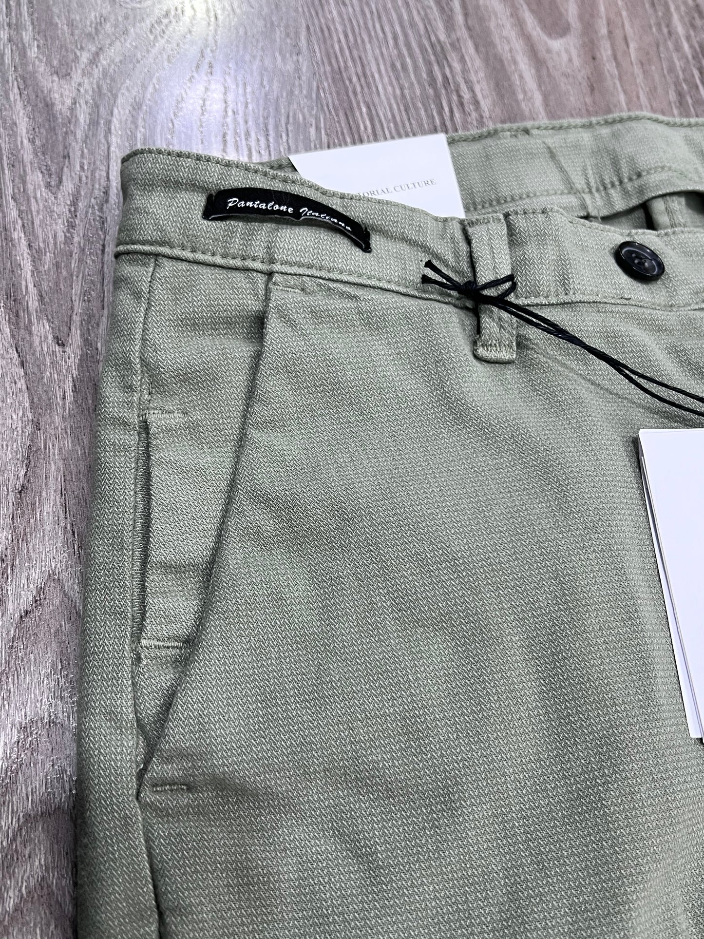 Pantalone uomo cotone elasticizzato verde - dettaglio tessuto micro fantasia