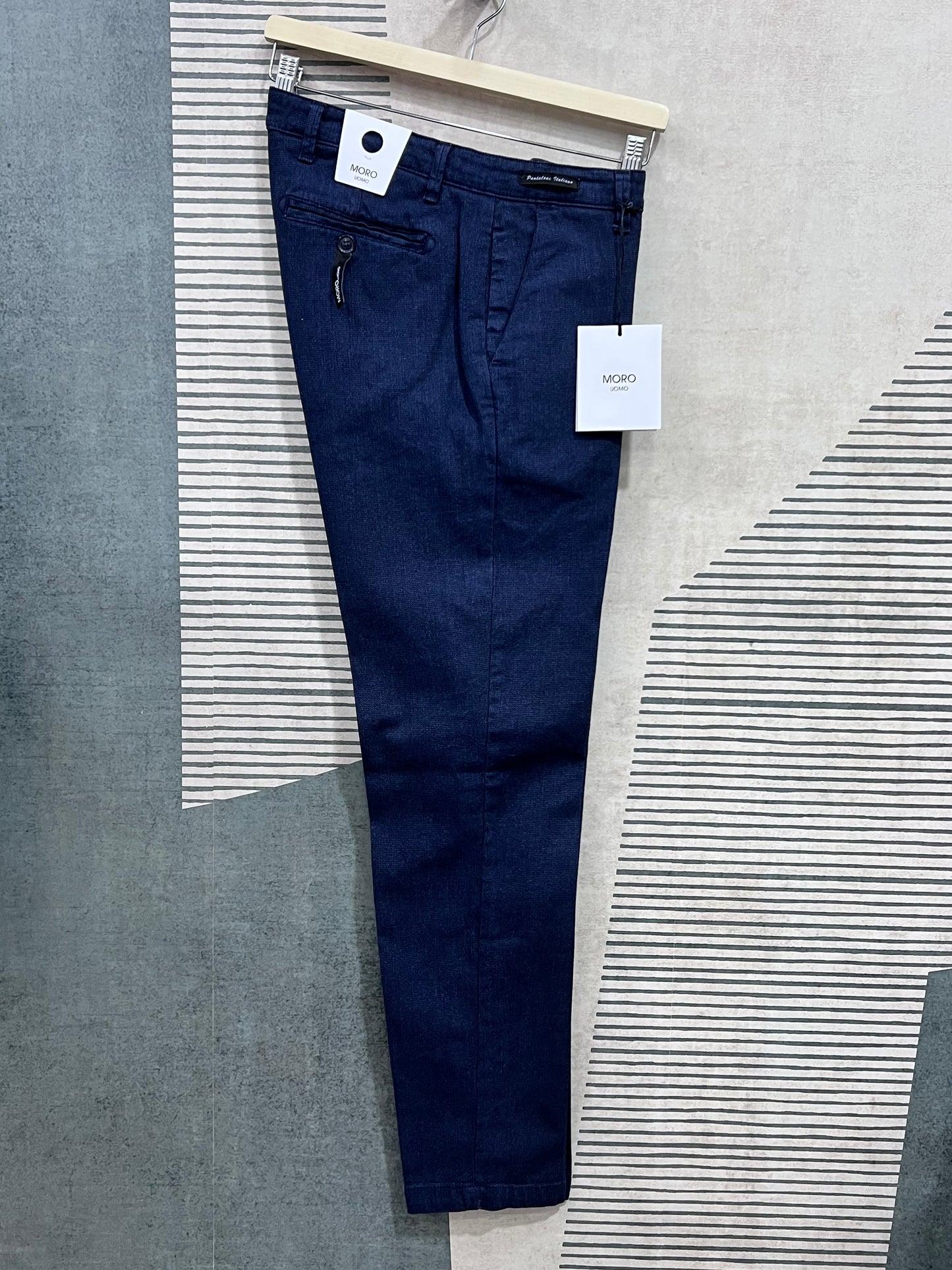 Pantalone tinto in filo blu - vista laterale dettagliata