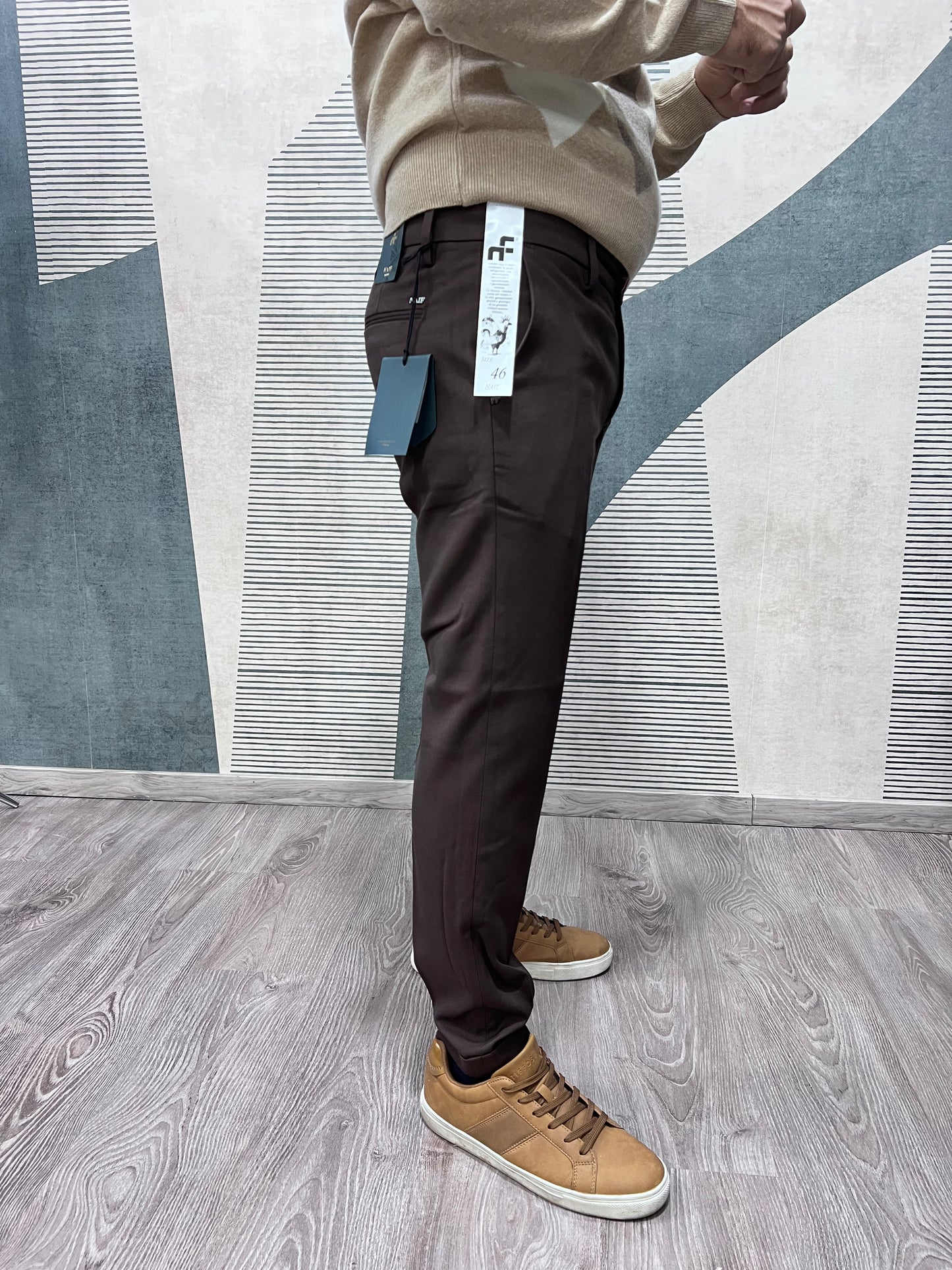 Pantalone uomo capri tela flex Made in Italy - vista laterale