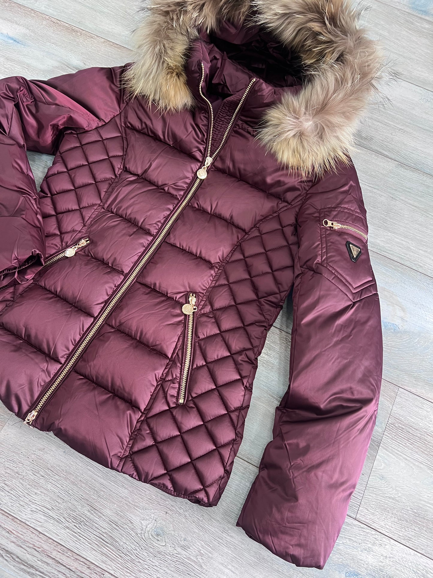 Giubbotto Donna Invernale 638 Bordeaux Beige con Cappuccio e Pelliccia