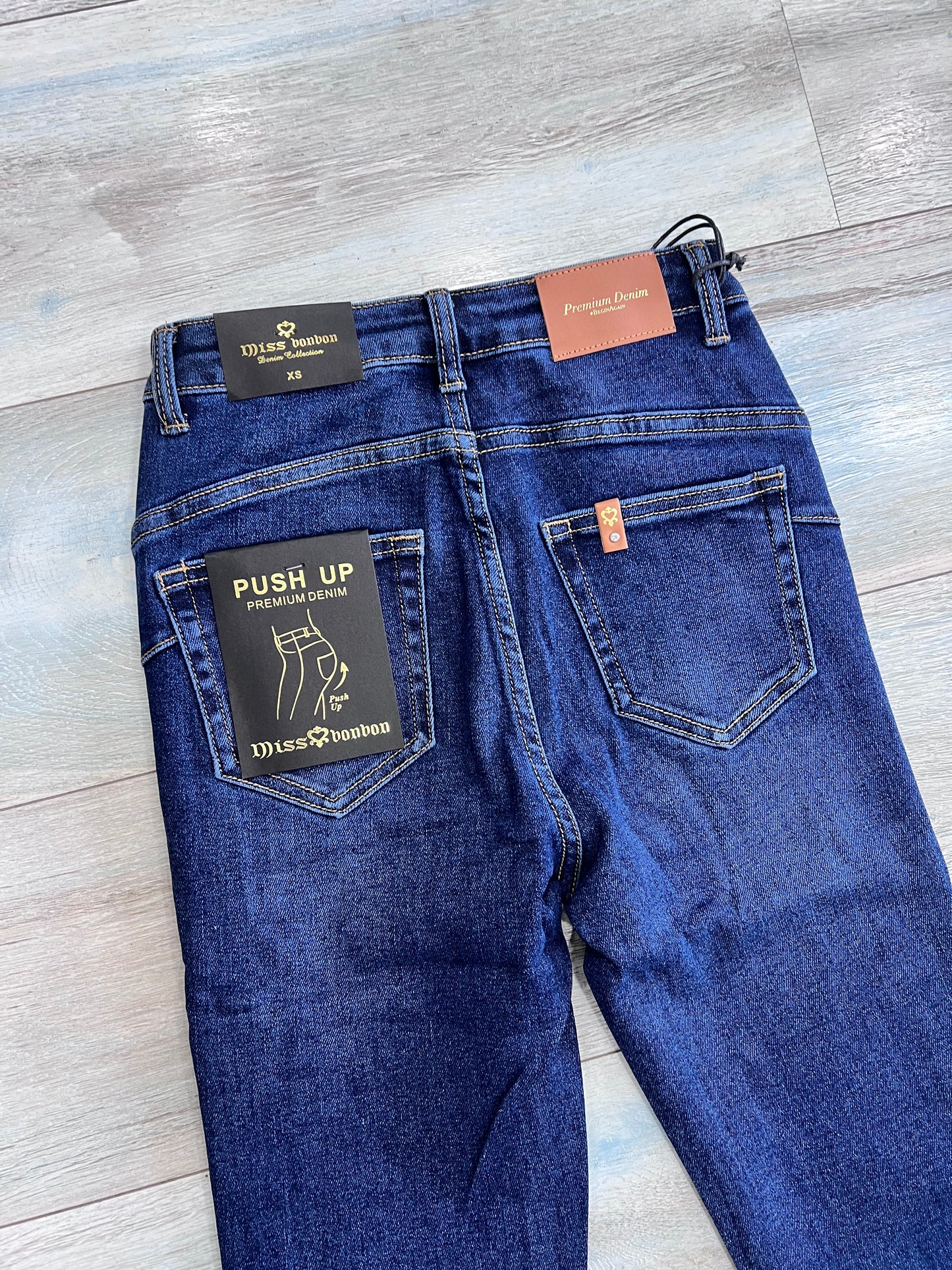 dettaglio carre e tasche posteriori - jeans skinny donna – Frarò Shop