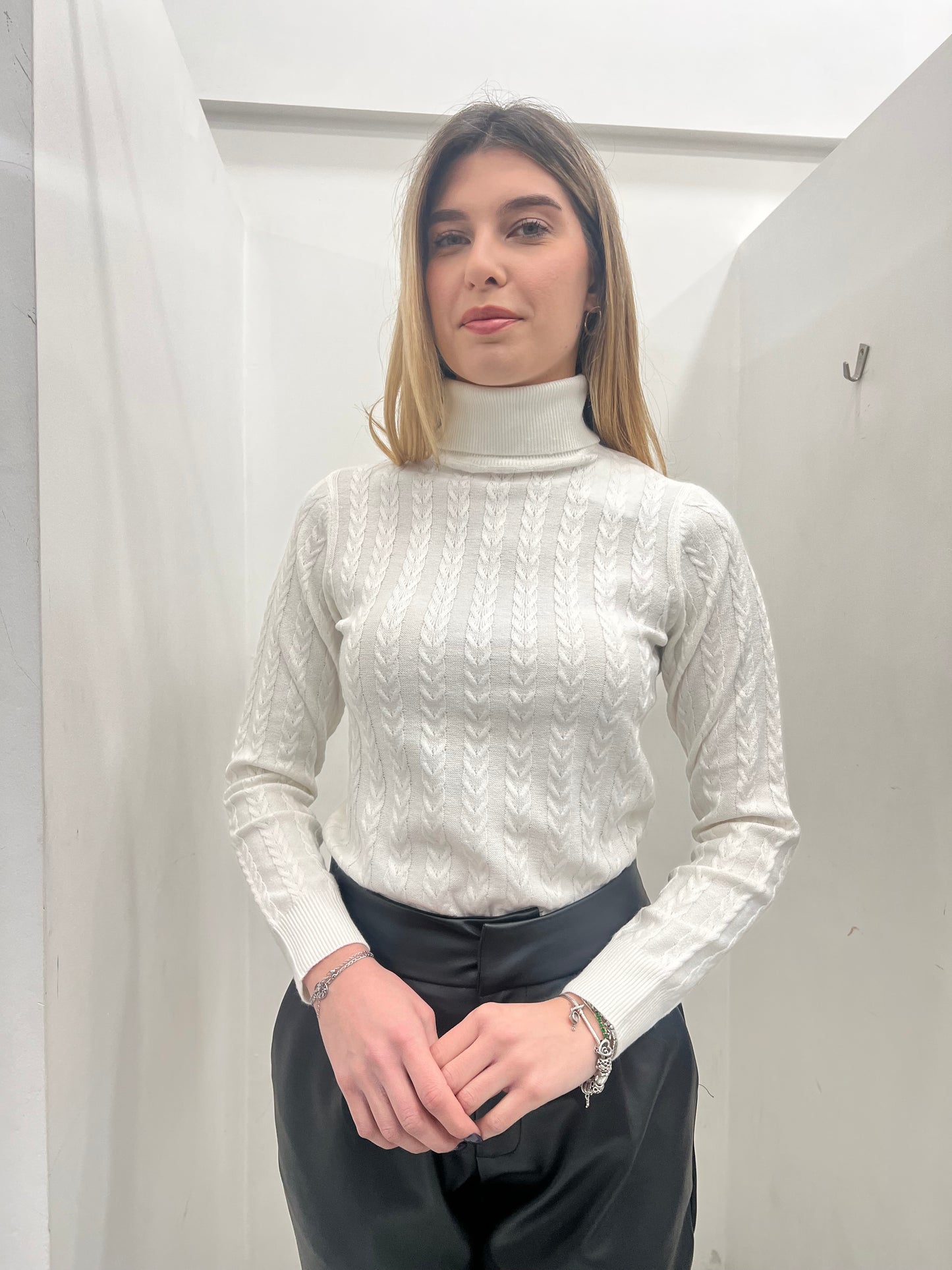 Deiopea Sweater + Colors