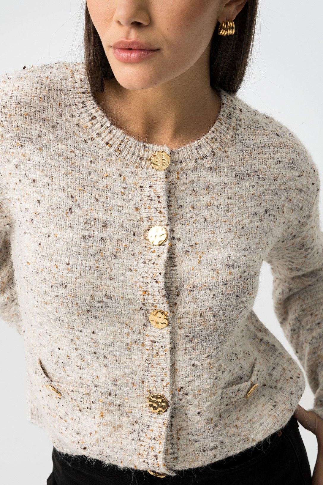 Cardigan donna Diadem Tiffosi - dettaglio bottoni metallici e scollo rotondo