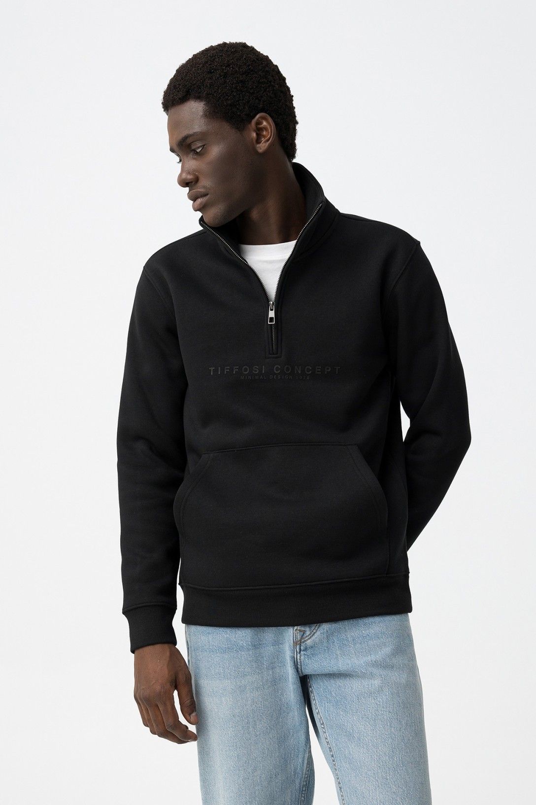 Felpa uomo con zip Garland nero Tiffosi - vista frontale completa