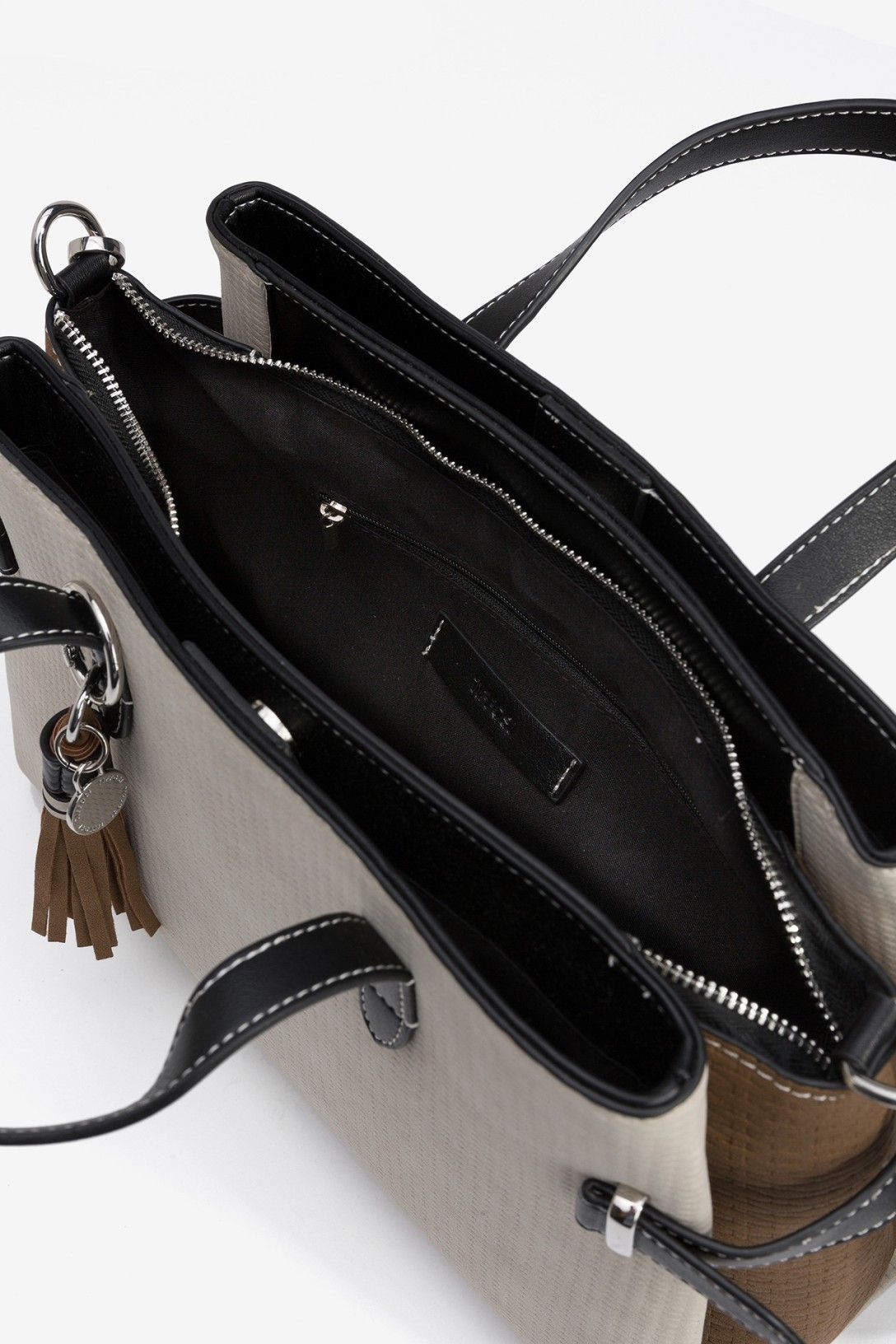 Borsa Lilith beige betulla — dettaglio manico e texture tessuto | Frarò