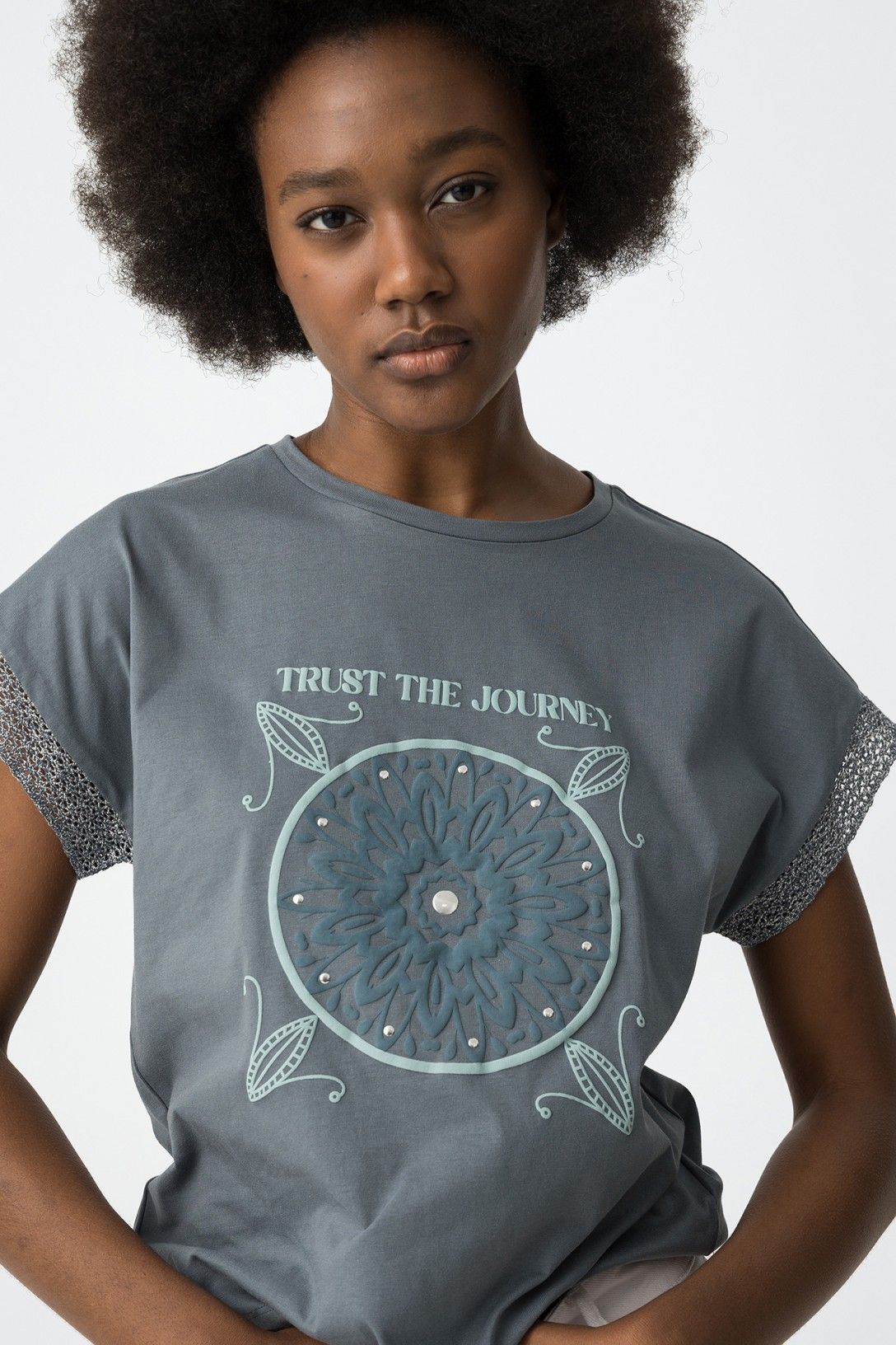 T-Shirt Nomada| Blu Mirage & Bianca