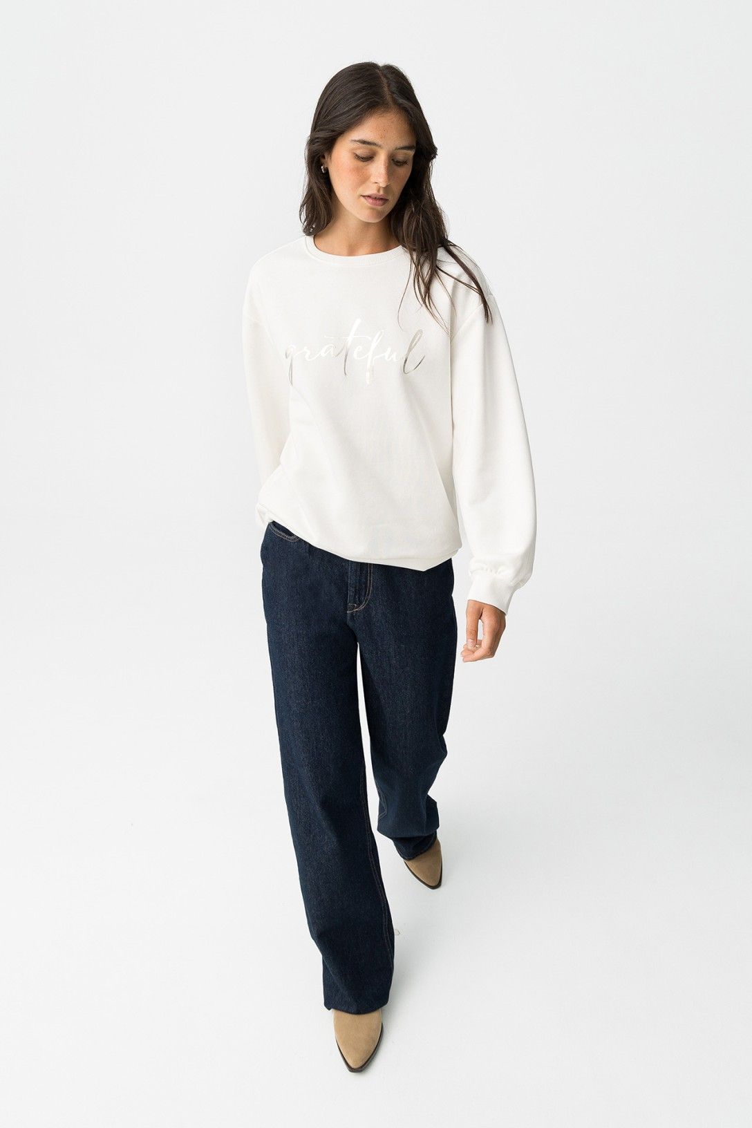"Felpa Oceanic_2 bianca donna - vista completa outfit casual - Tiffosi"
