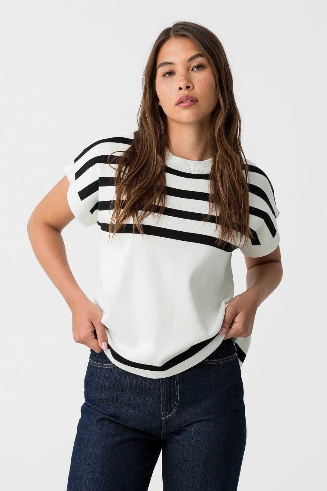 T-Shirt Filo| Ploto | Nero | Bianco