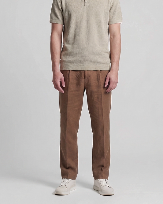 Pantalone sartoriale uomo ME82 – Vista frontale su sfondo rimosso, colore Safari, Frarò Made in Italy