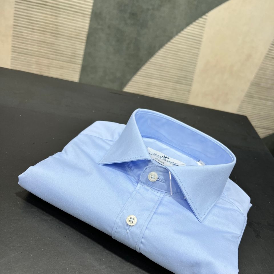 Soft basic shirt + Colors