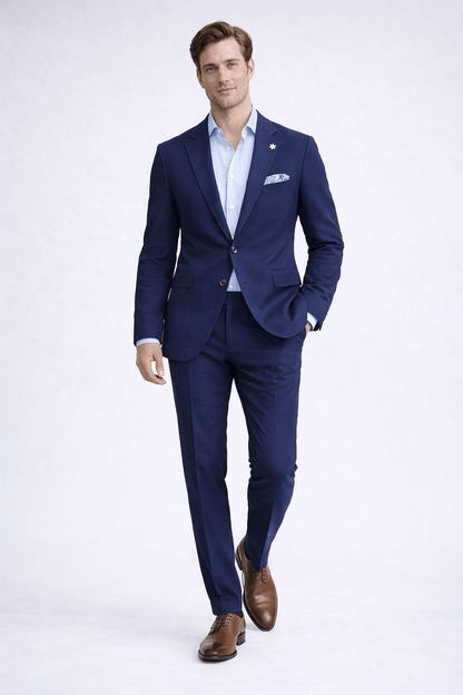 Abito uomo completo punto milano blu navy — indossato da modello - vista frontale - dettaglio tessuto fluido e rifinitura sartoriale, collezione estate Made in Italy
