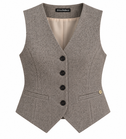 Gilet grigio del tailleur donna Erica Bellucci 548 con scollo a V, quattro bottoni e fondo a punta.