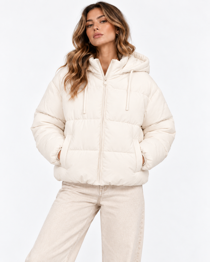 Giubbotto donna piumino donna Stutz Tiffosi panna indossato, vista frontale con cappuccio fisso
