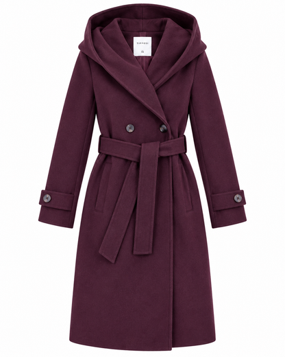 Cappotto donna Collusion Tiffosi Wine vinaccia su fondo bianco, vista frontale con doppio petto, cintura e tasche.