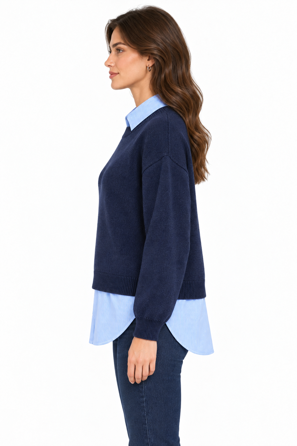 Maglione donna Mixed Tiffosi blu, vista laterale con spalla scesa e fondo camicia arrotondato.