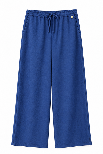 Pantalone wide leg bluette del completo donna 136, vista frontale con vita elasticizzata, laccetto e tasche laterali
