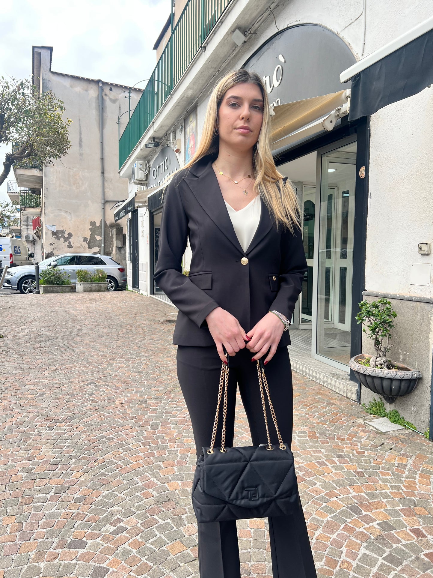 Tailleur Zampa nero 508/25 ( Ultimo tg. 46)