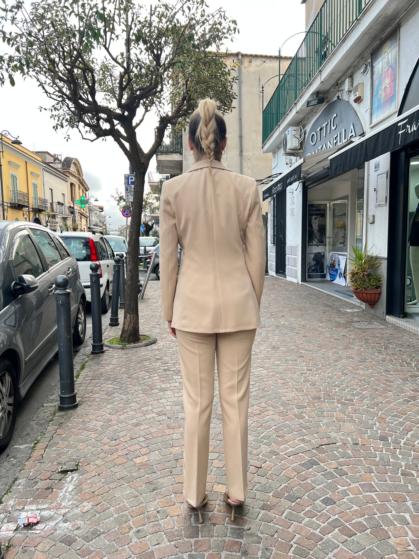 Tailleur Mokos Beige Mono
