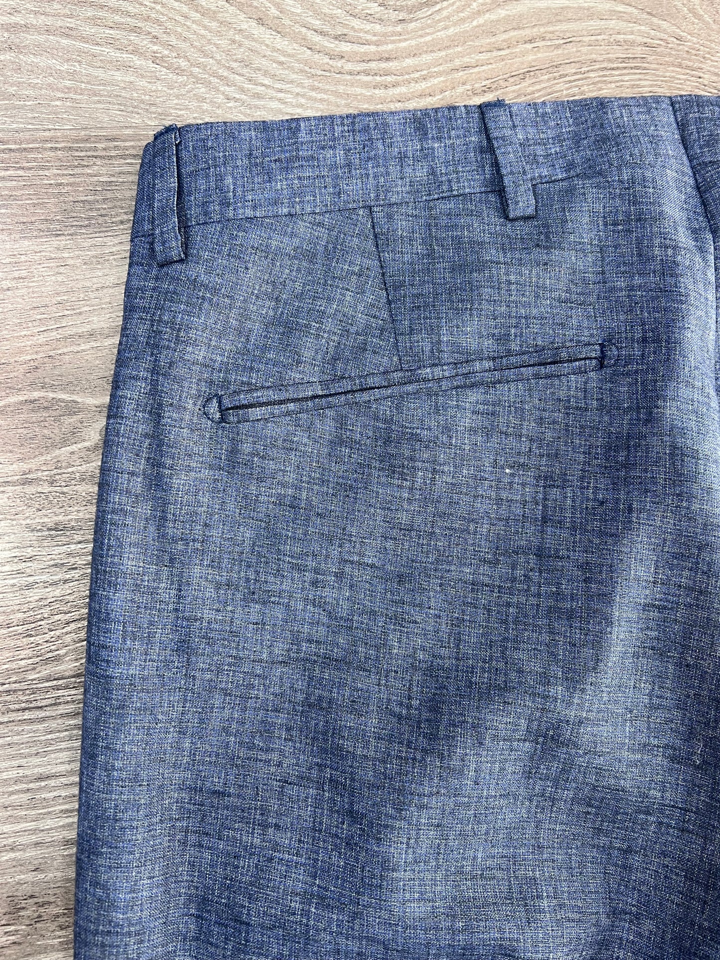 pantalone sartoriale 856 dettaglio tasche dietro