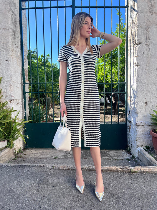 "Abito Lorianna in tessuto traforato a maglia - Vista frontale - Vestito elegante donna"