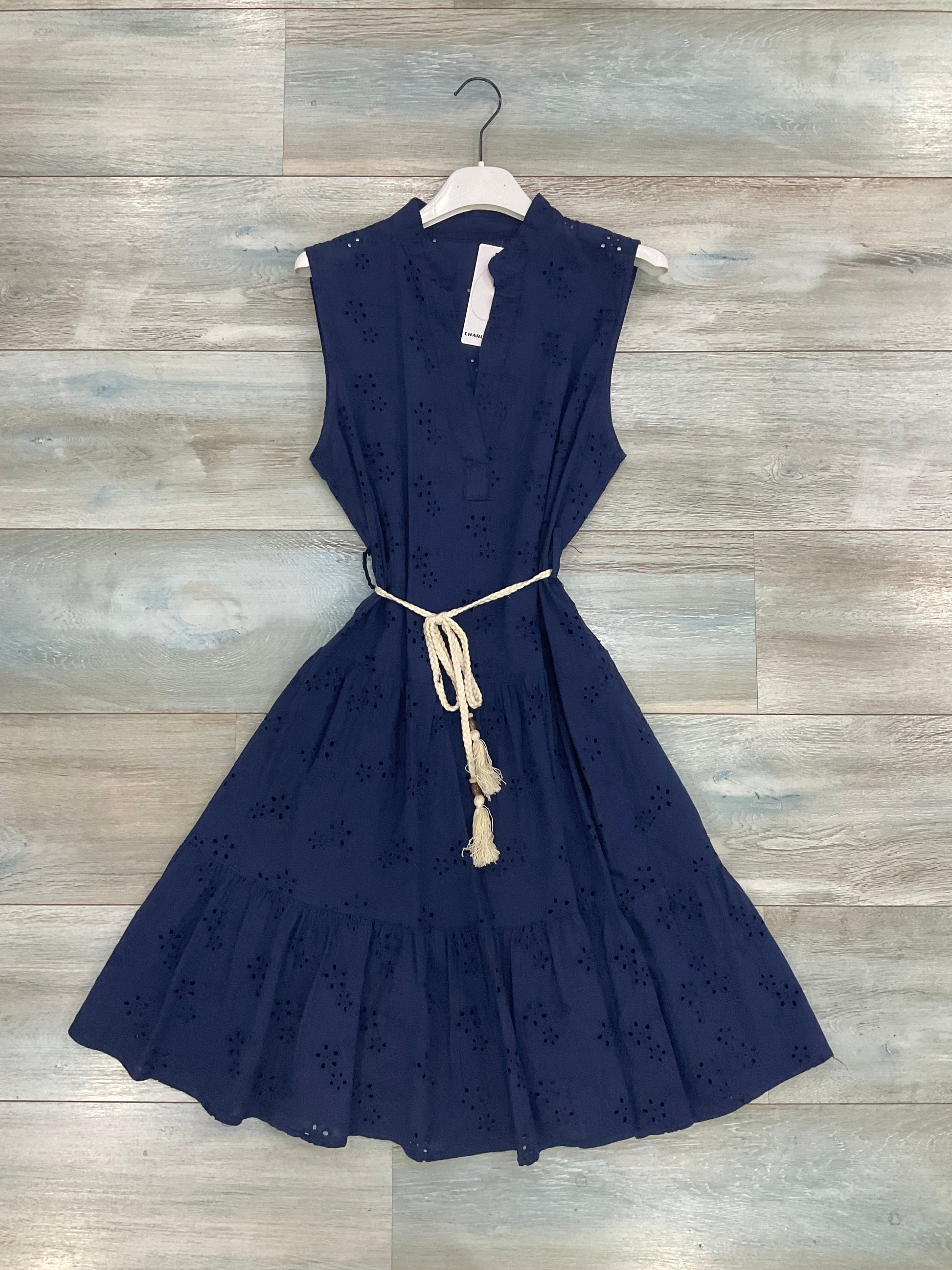 Abito Charlotte Donna in cotone effetto pizzo colore bluett -
vista frontale - Frarò