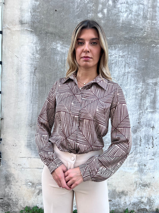 Camicia donna effetto seta Erica Bellucci - vista frontale modello 143