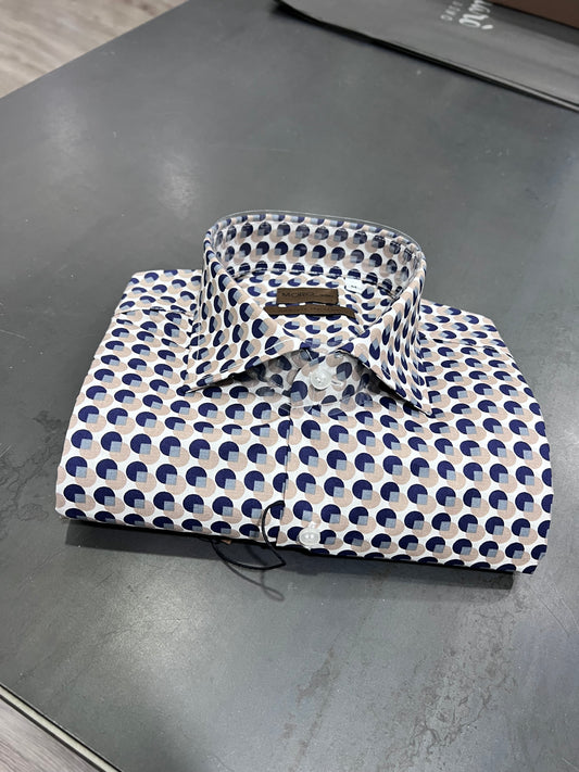 "Camicia uomo cotone twill collo francese - vista frontale elegante Made in Italy"