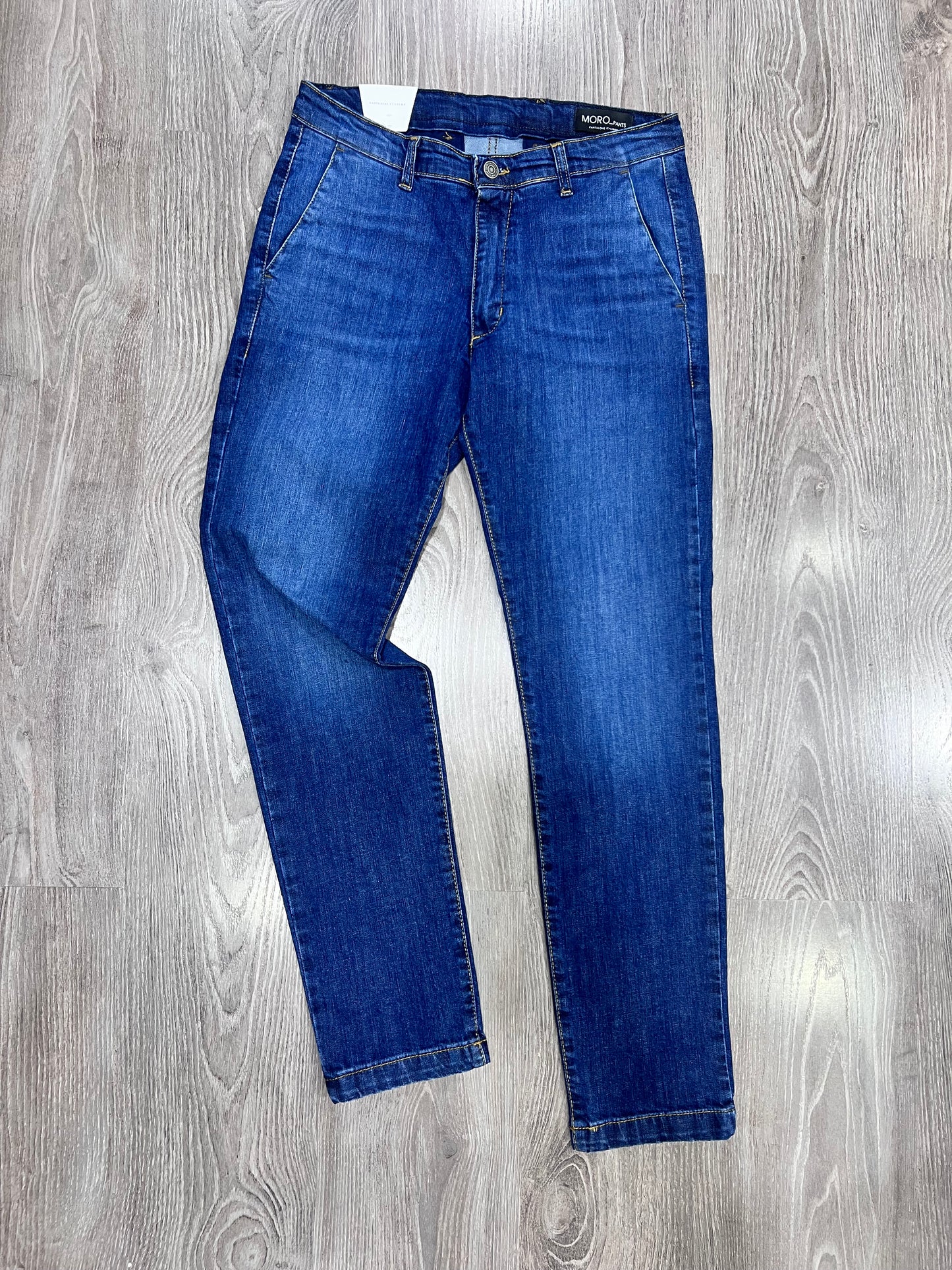 Jeans MJ Sartoriale con Tasca America - Vista frontale completa
