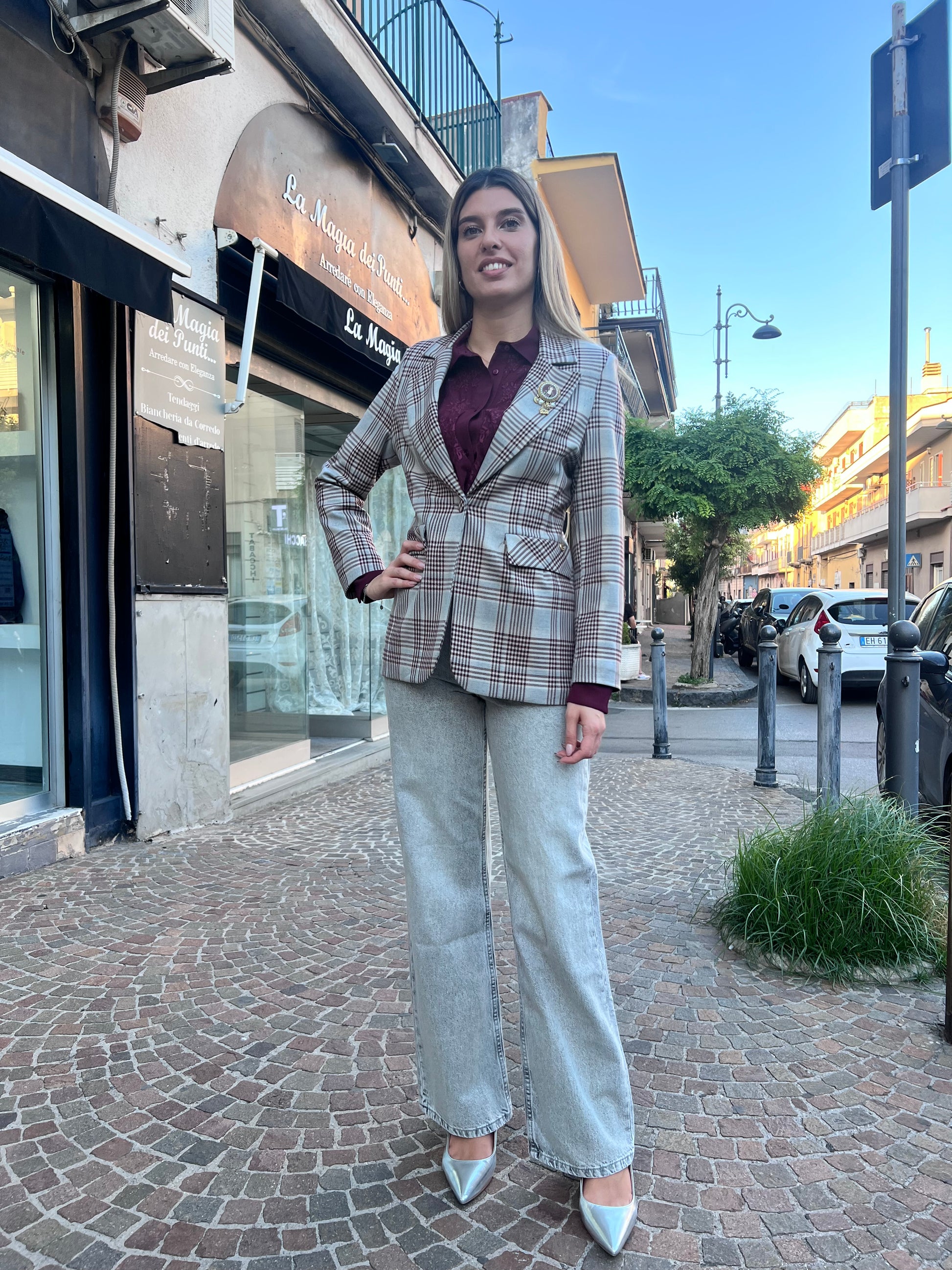 Giacca donna quadri grigio ciliegia - Look completo elegante made in Italy