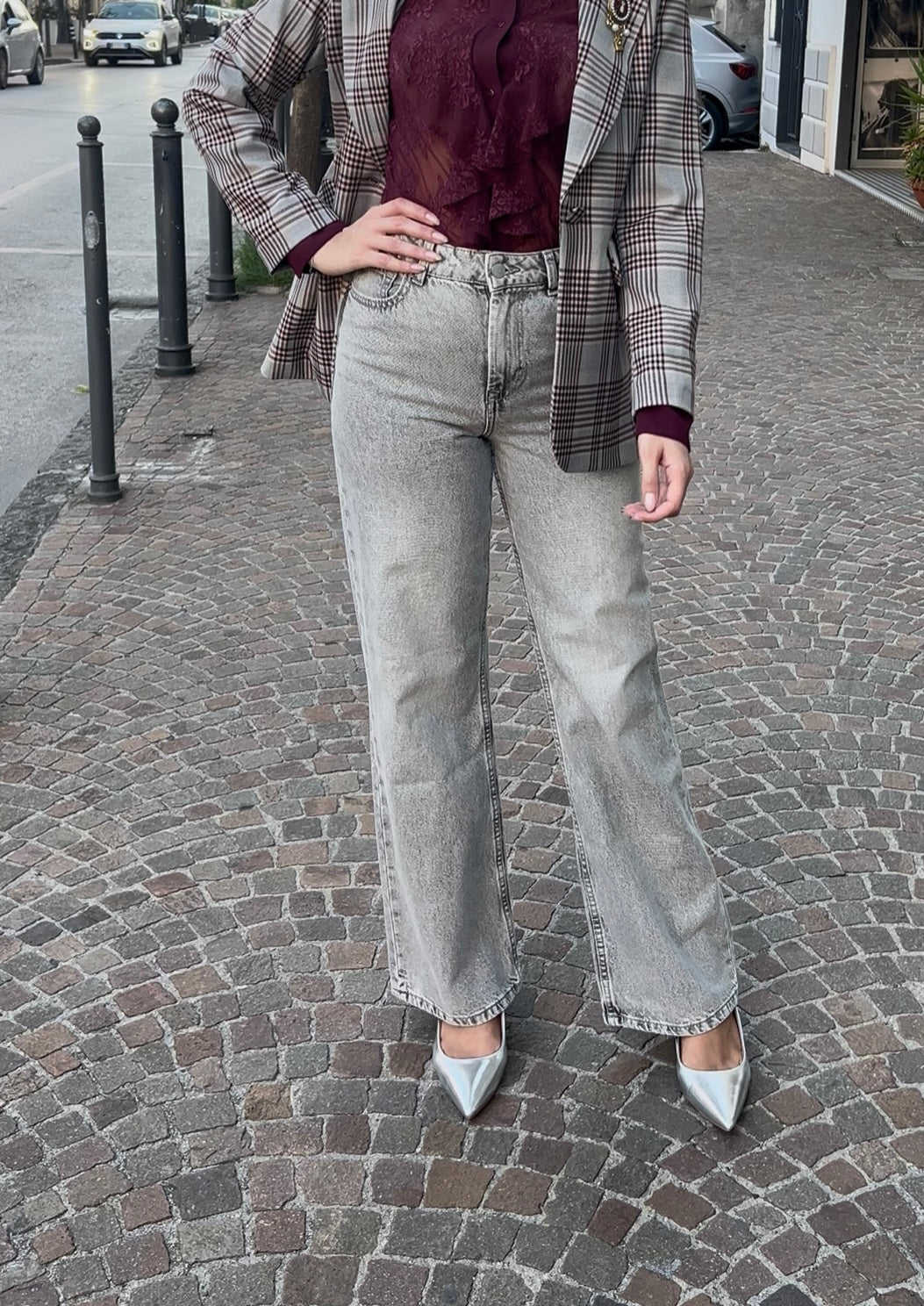 Jeans Bonny_52 grigio wide leg- vista frontale - immagine principale