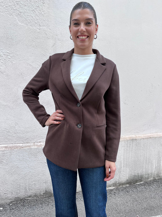 Giacca donna felpa cioccolato Erica Bellucci - Vista frontale elegante con 2 bottoni Made in Italy
