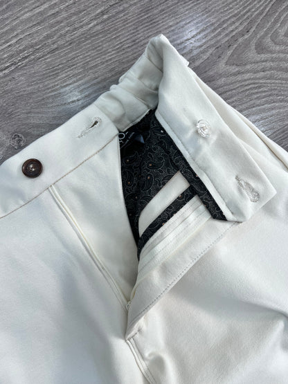 Pantalone punto milano elastico - dettaglio tessuto e abbottonatura