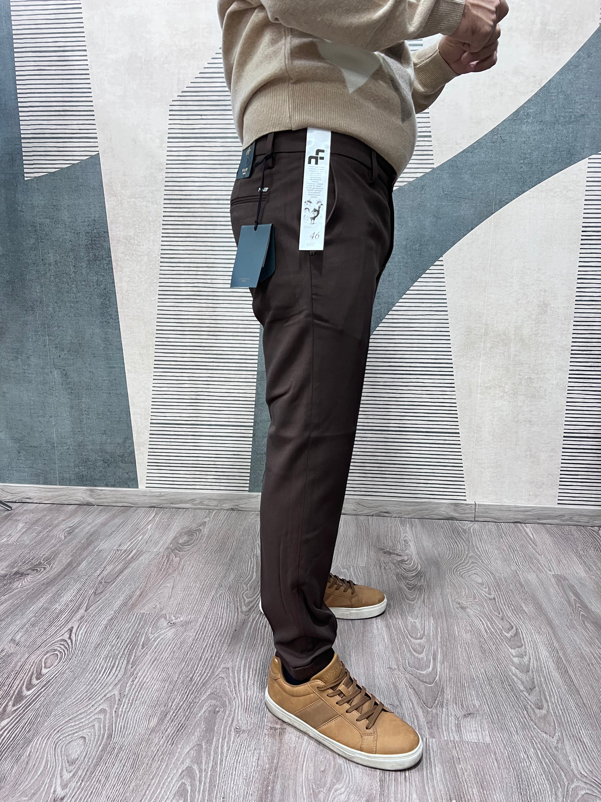 Pantalone uomo capri tela flex Made in Italy - vista laterale