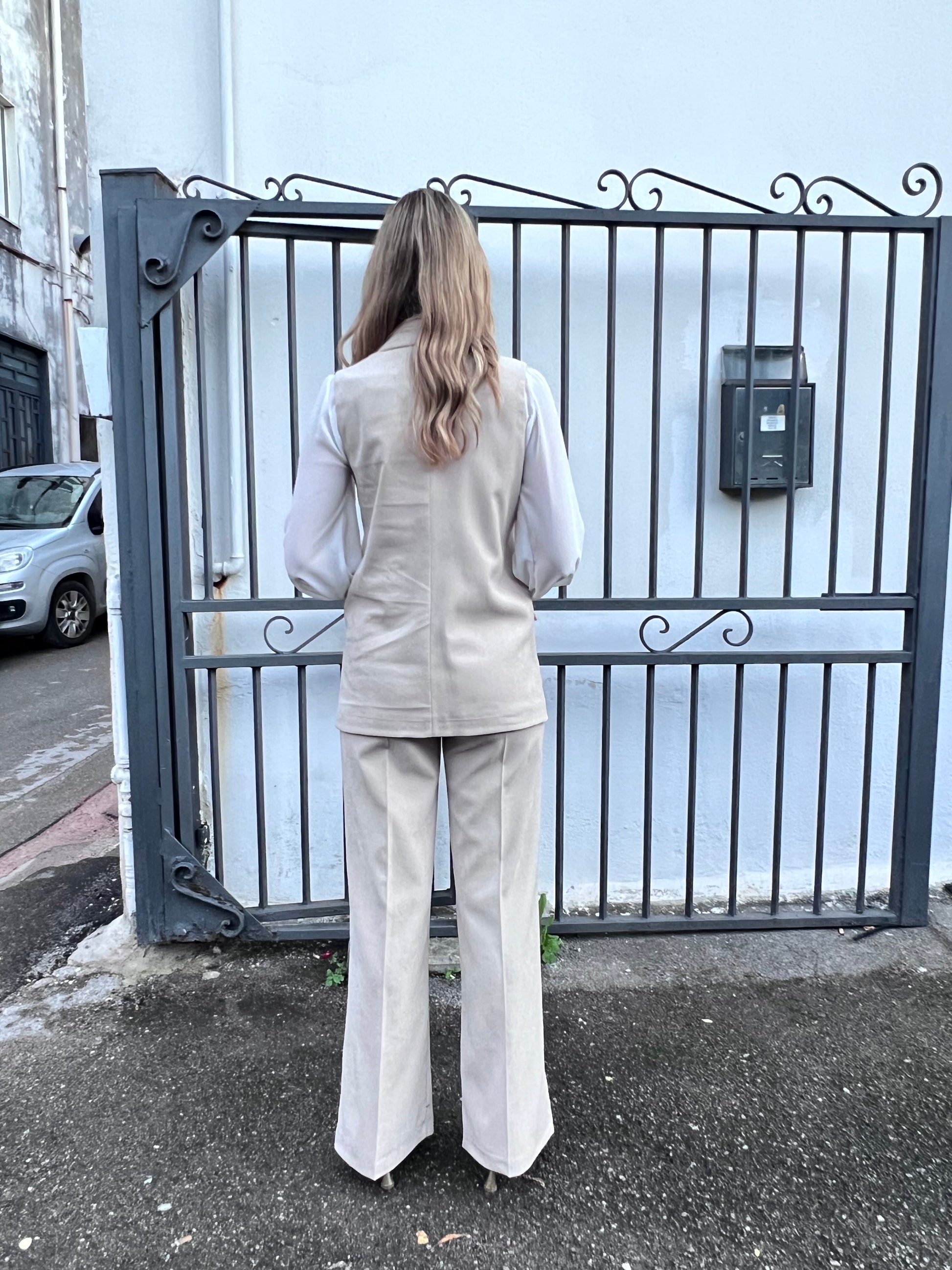Tailleur 537 completo donna Erica Bellucci - vista posteriore gilet e pantalone