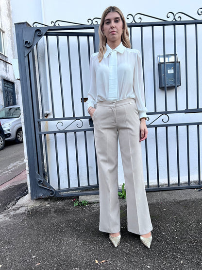 Tailleur 537 pantalone palazzo donna vita alta - dettaglio elastico posteriore e vestibilità