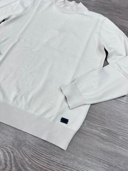 Dettaglio maglia uomo mezzo collo qualità premium manifattura italiana
