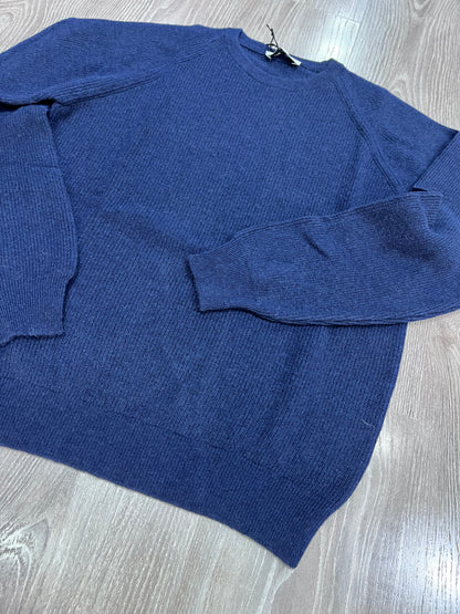 Maglione girocollo lana Made in Italy - vista laterale vestibilità