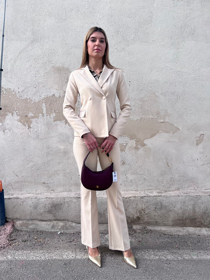 Tailleur 531 Donna Elegante| Burro con Pantalone a Zampa - Completo Made in Italy