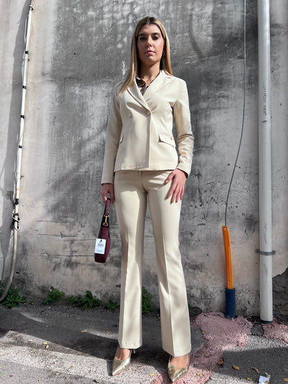 Tailleur 531 Donna Elegante| Burro con Pantalone a Zampa - Completo Made in Italy