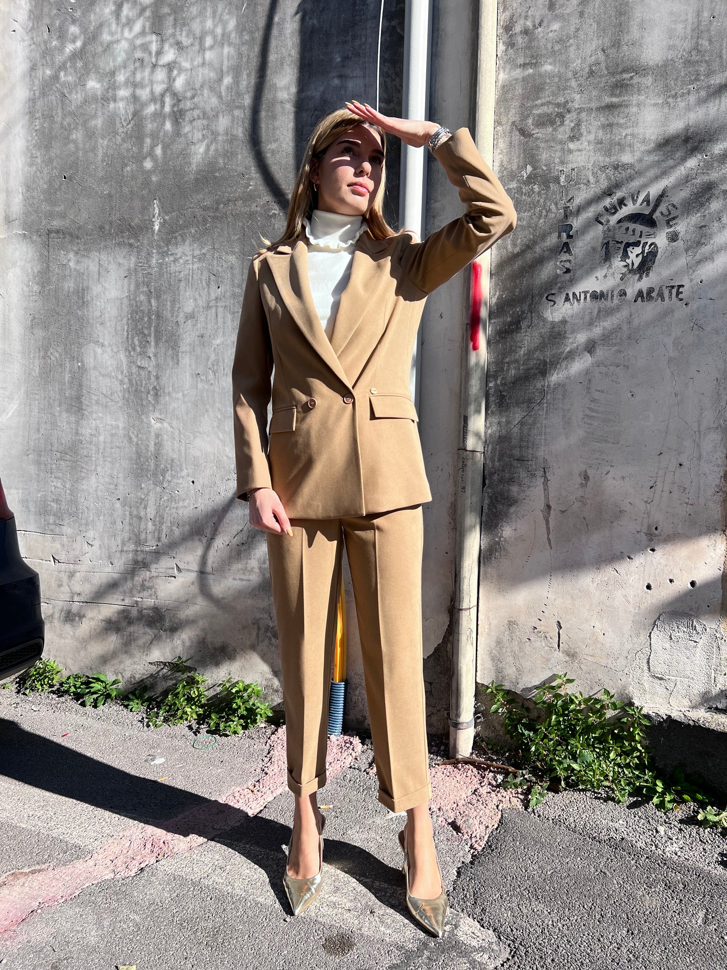 Giacca donna invernale Made in Italy - Tessuto premium - outfit intero
