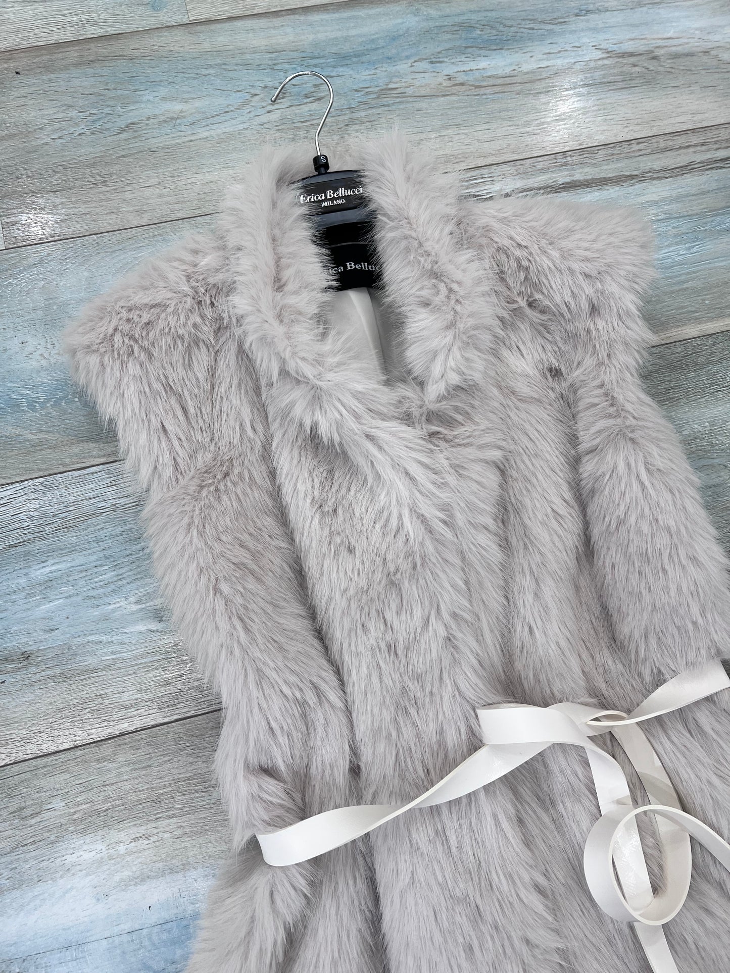 Gilet smanicato donna eco pelliccia bianco - vestibilità regolare
