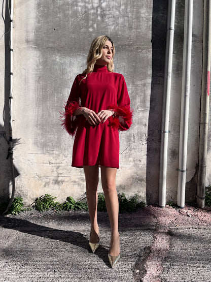  "Abito donna velato elegante con maniche in piume per Natale e Capodanno"