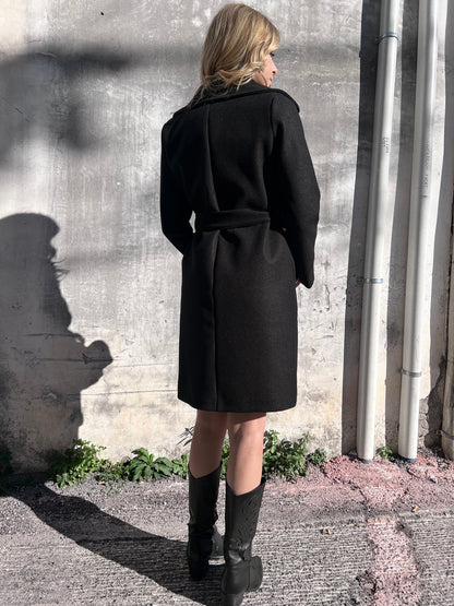  "Cappotto donna elegante lunghezza 3/4 vista posteriore"