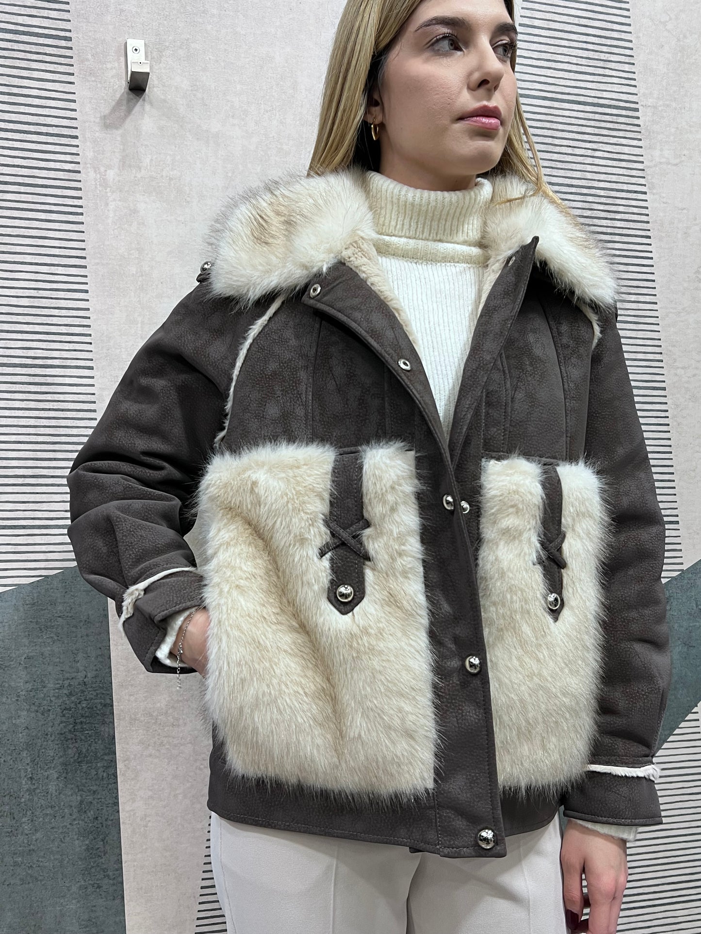 Dettaglio eco pelliccia giubbotto montone - Qualità premium