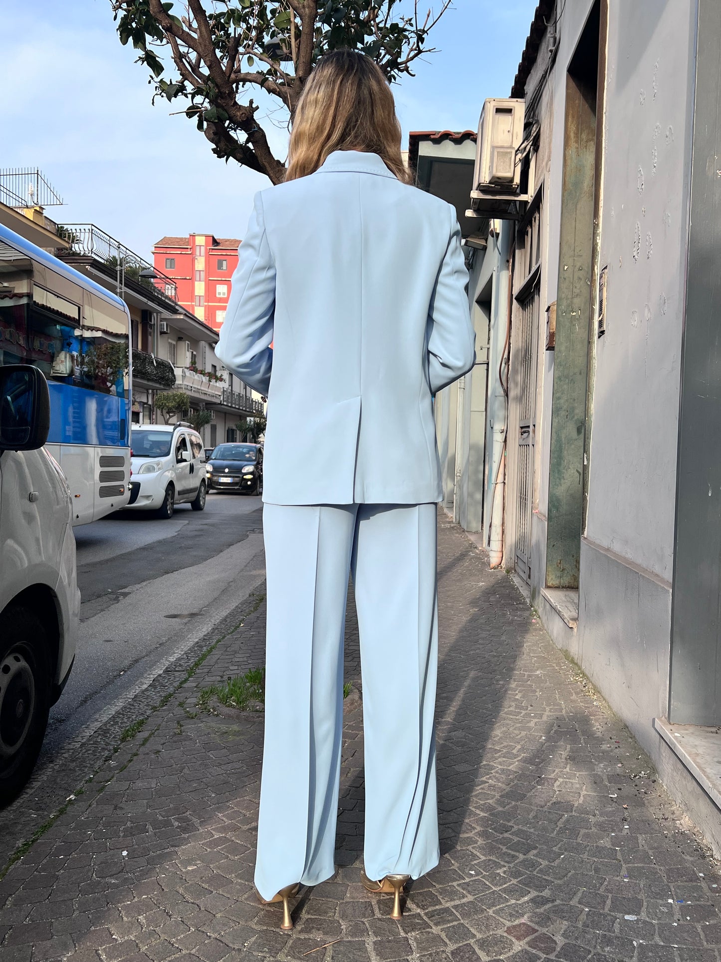 Retro tailleur donna Gadì 576 polvere - dettaglio vestibilità regolare made in Italy
